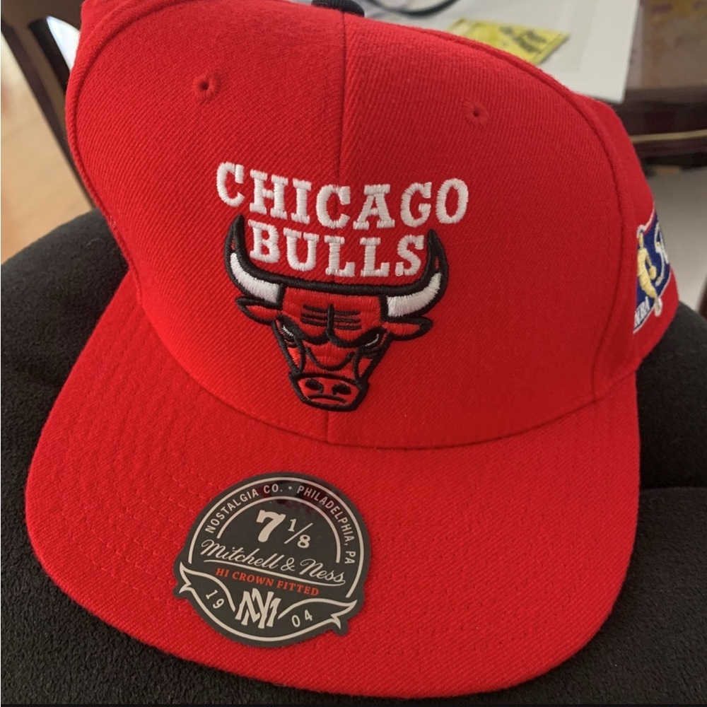 Chicago Bulls Mitchell & Ness Red NBA 50th Anniversary Hat size 7 1/8